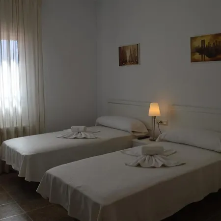 Nuevo Capitolio Hotel *